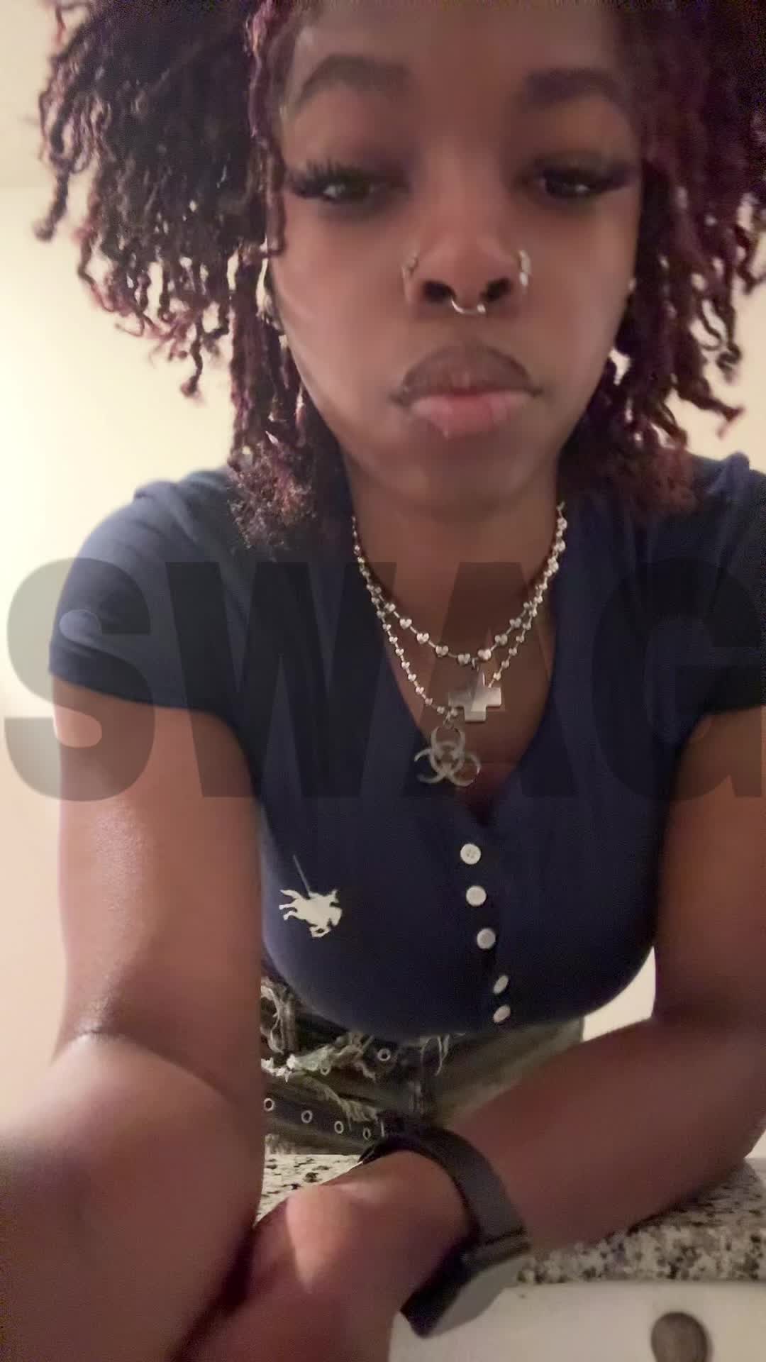 @️