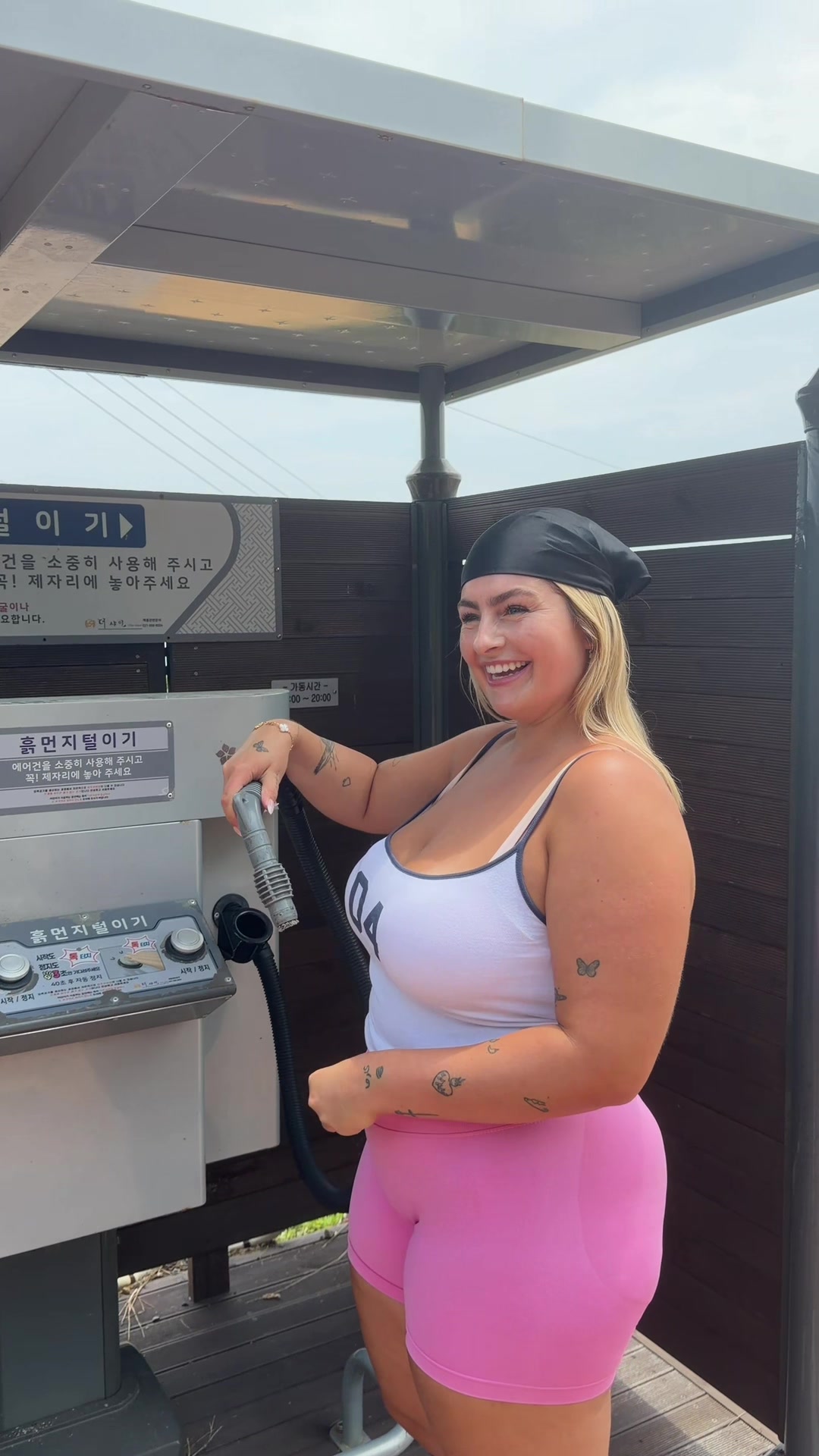 @curvymamilau