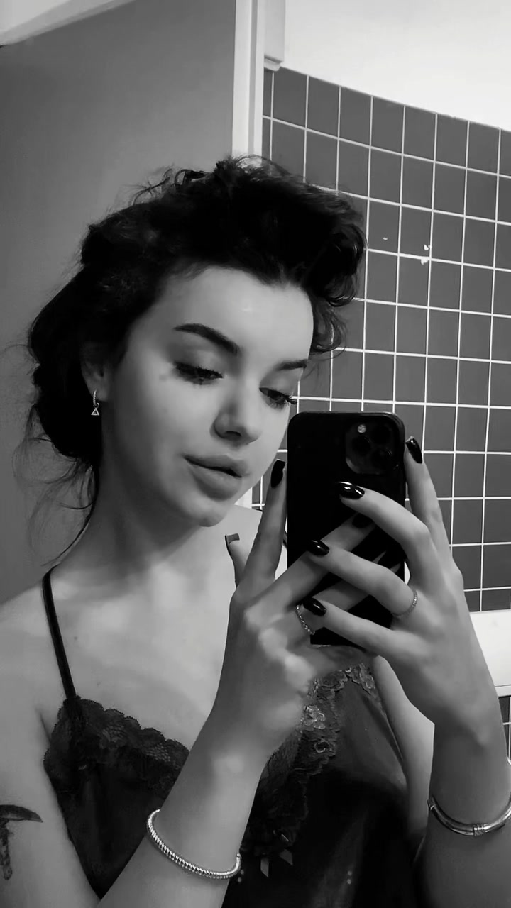 @💋