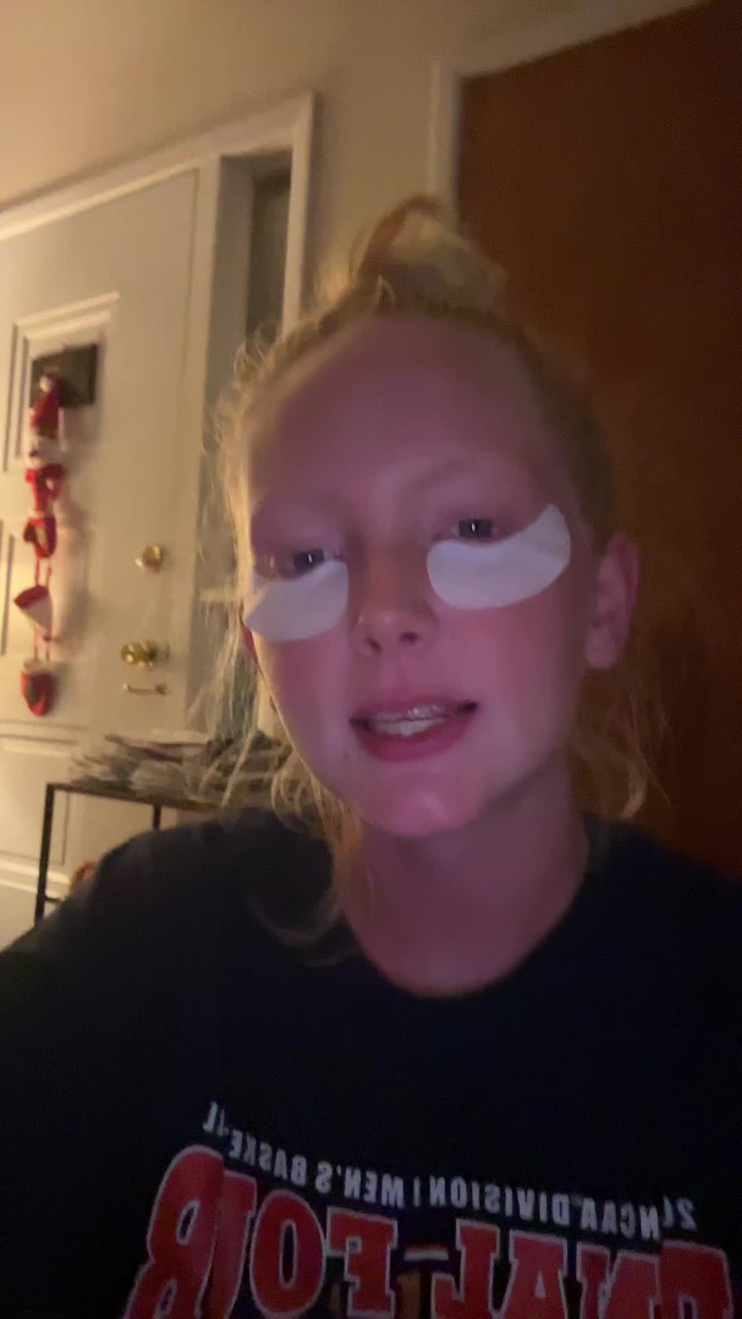 @VanessaSchimony