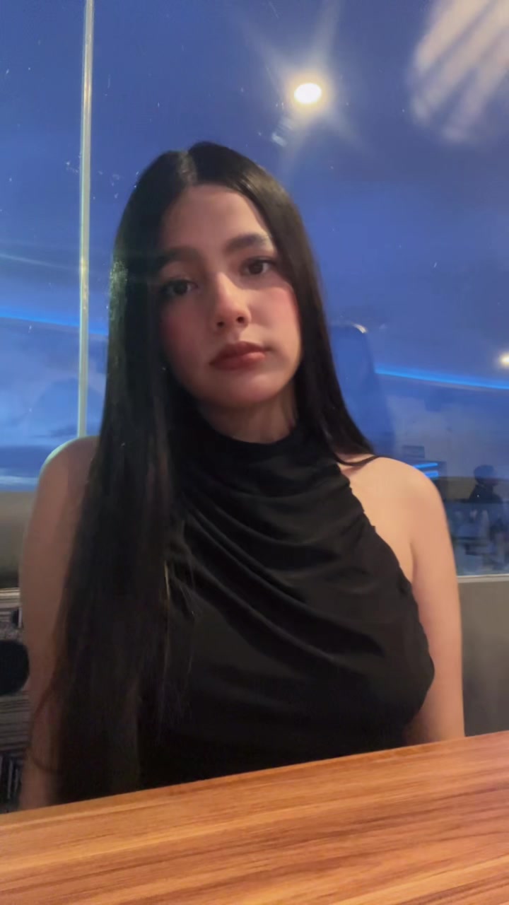 @𝐌𝐞𝐥𝐚𝐧𝐲