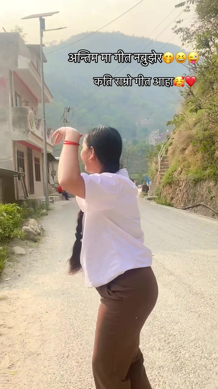 @आसिना बराल 🤗❤️🫶