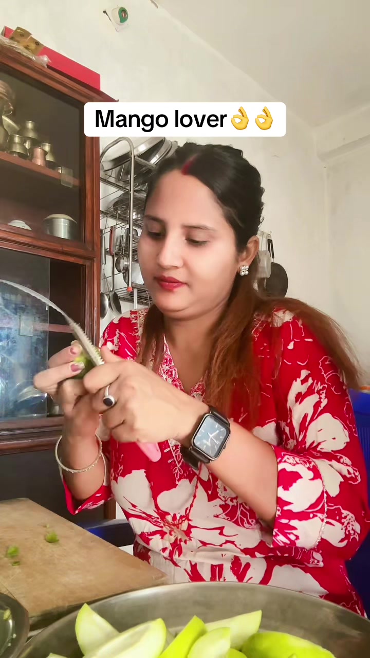 @Nishu Chimoriya Ghim