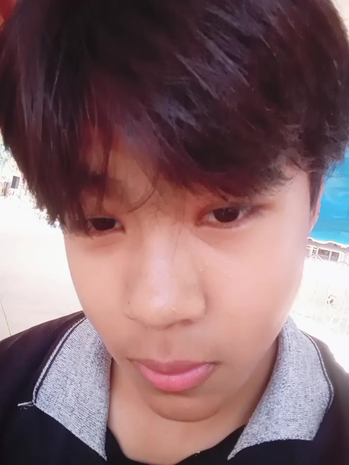 @เด็กชายกออ้ากล้าา