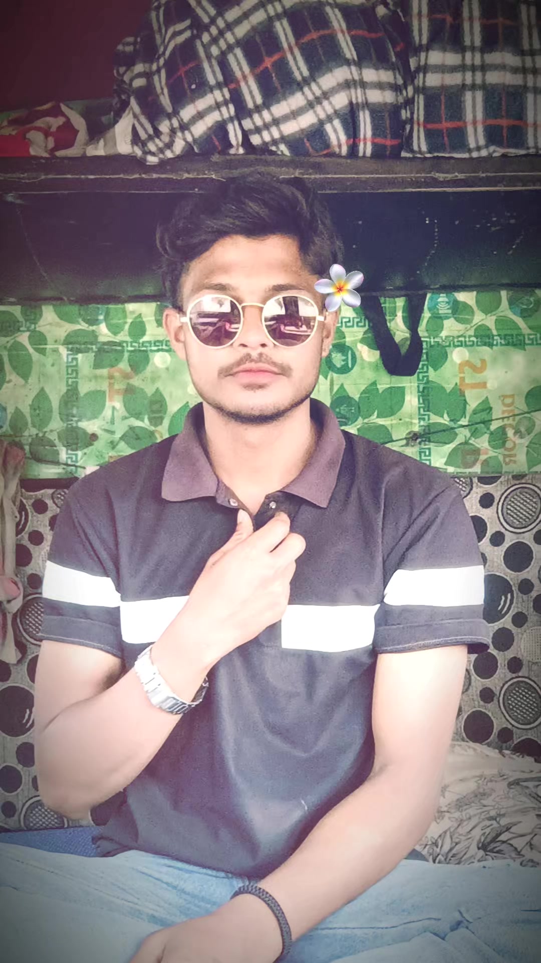 @simple:๐:boy:๐ค๐ค