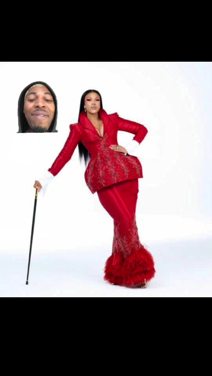 @STUNNING MAZE
