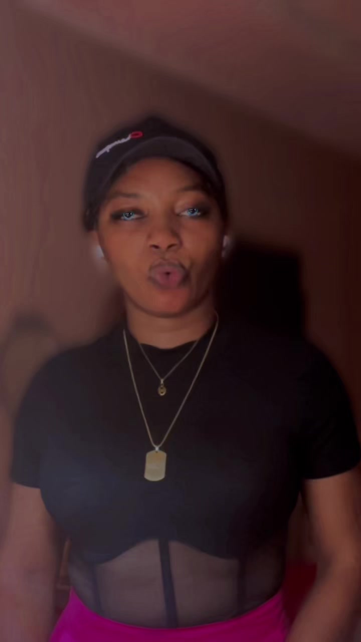 @💋&hearts;️👑🎼💰