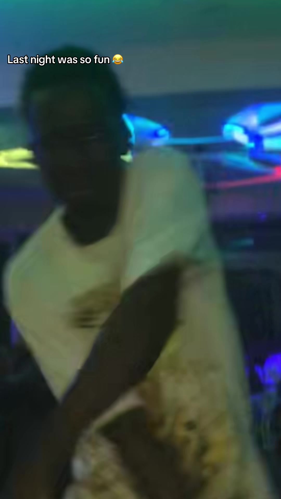 @Kêññÿ kîñg 👑🎤🕺