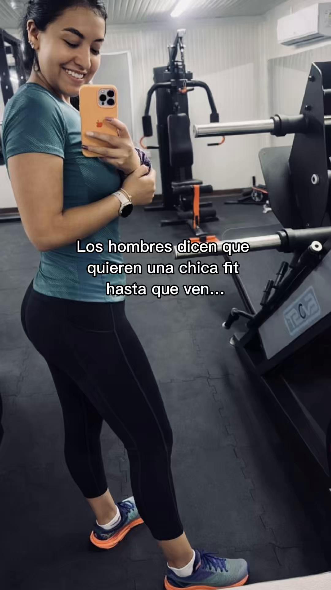 @Kari Salazar Calderón