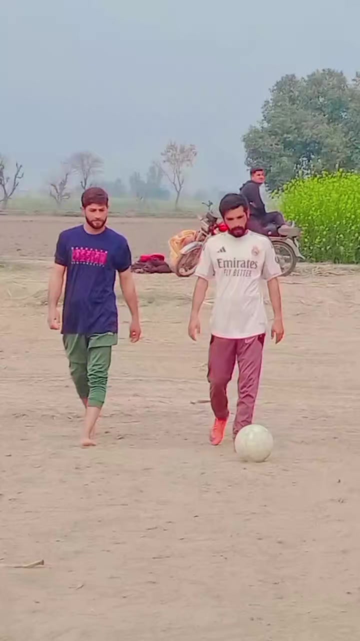 @گلفام خاں بھٹی