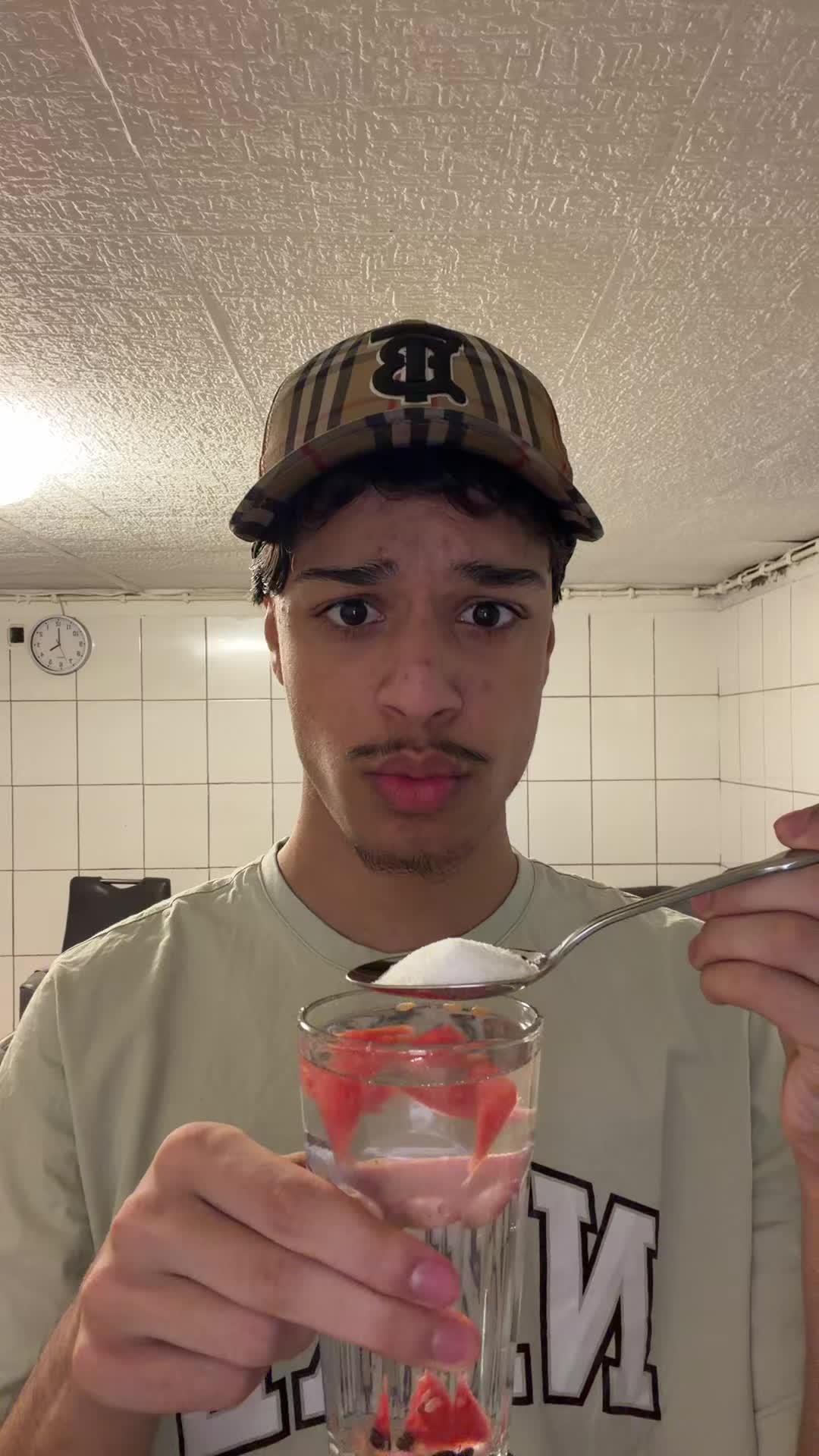 @Hewadbroo