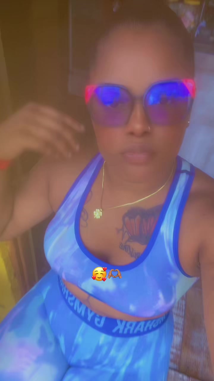 @Tia🥰