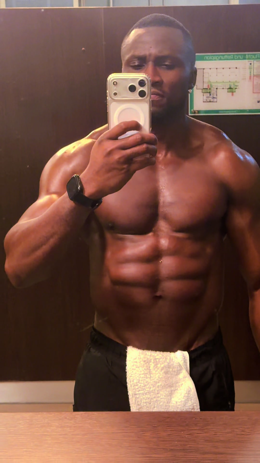 @KING OF Abs... !!!!