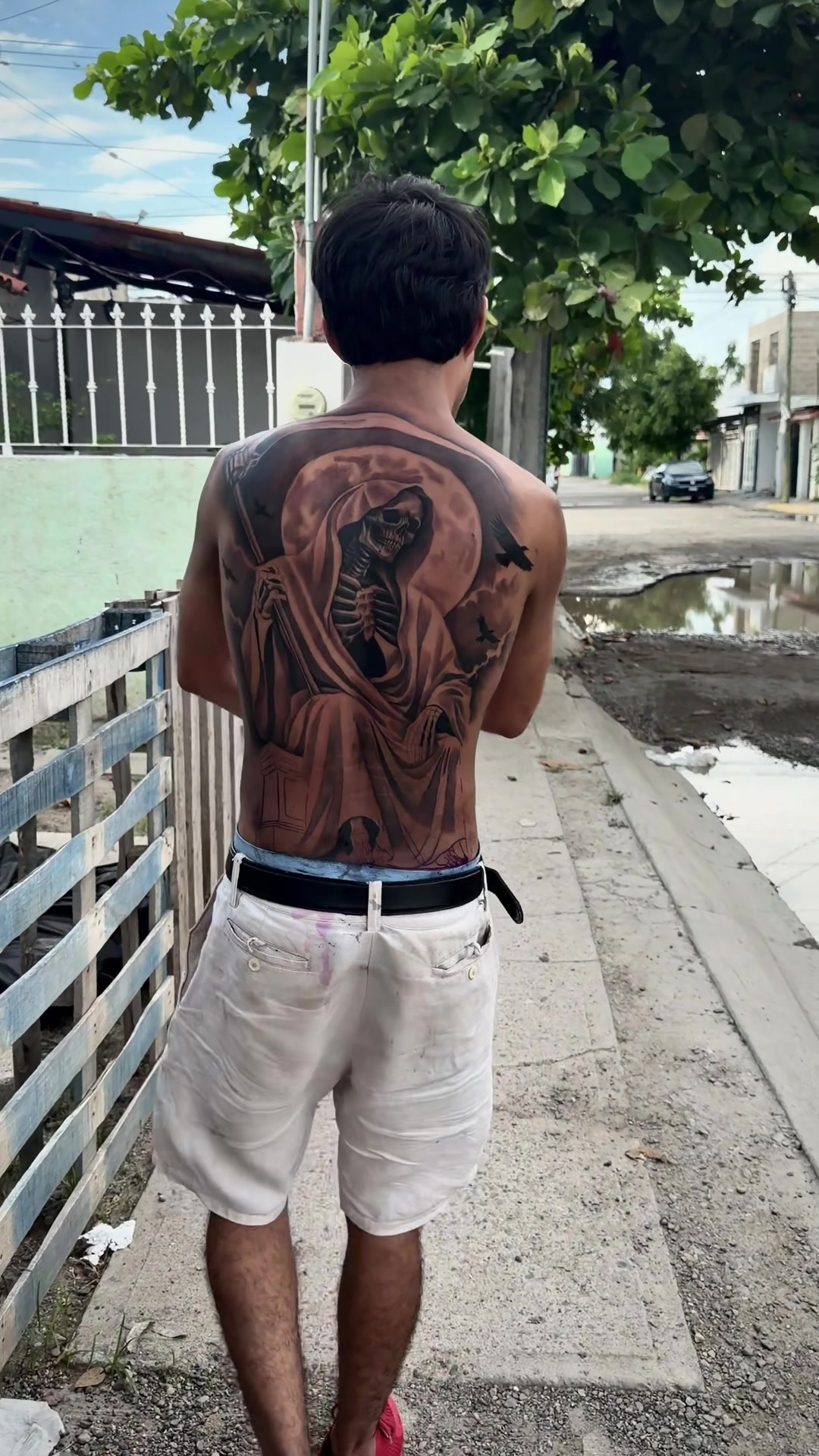 @Pedro González