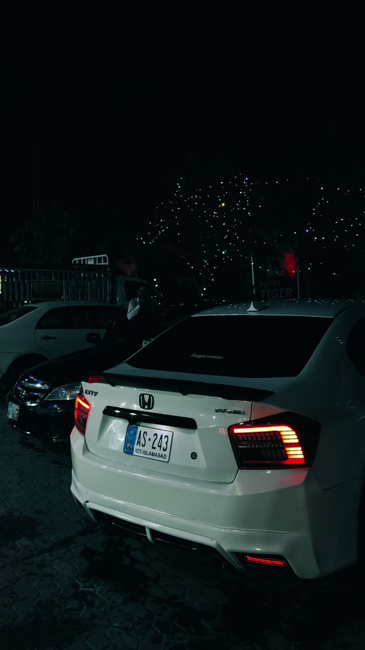 @𝐌𝐚𝐥𝐢𝐤♛