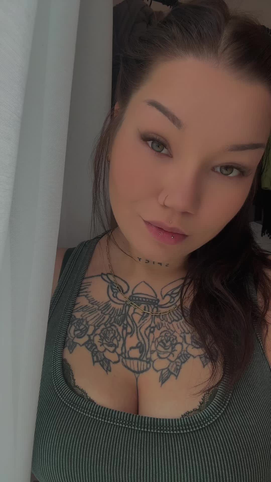 @𝕹𝖎𝖓𝖆 ✨