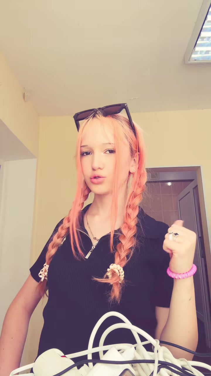 @эля