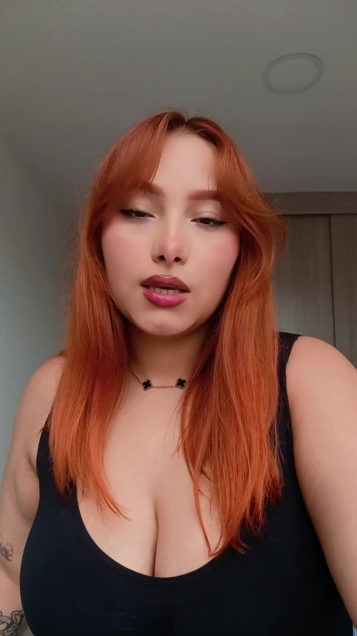@Yennifer López