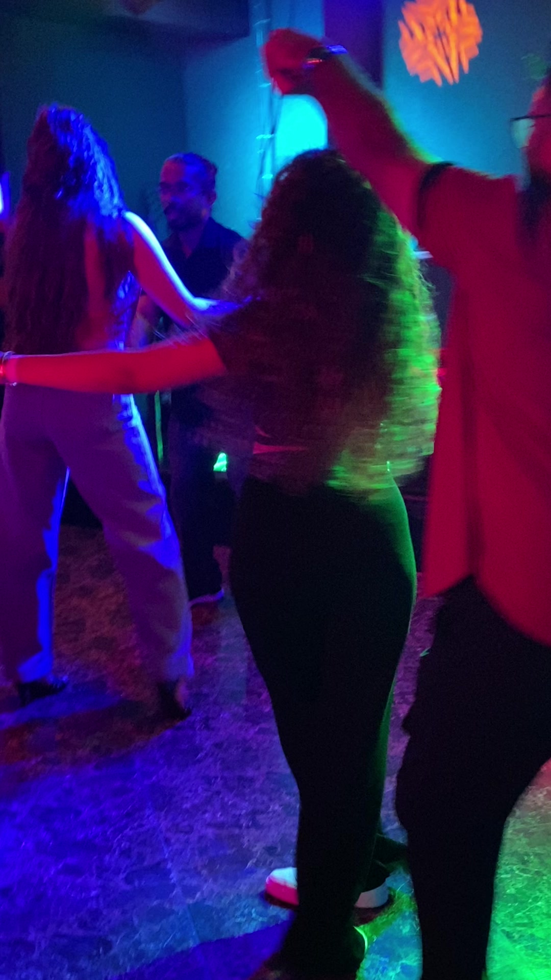 @Ami