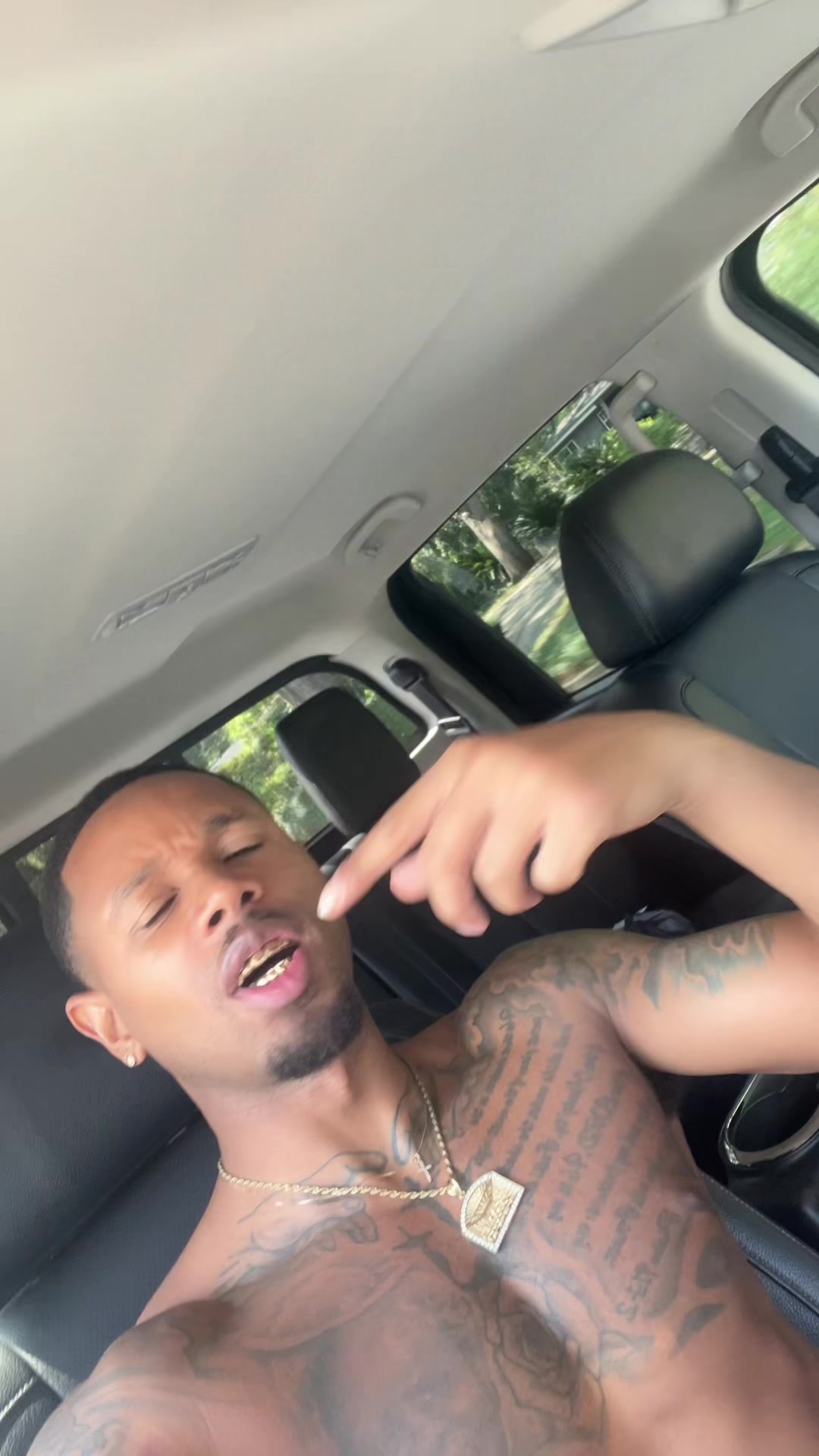 @Hotboi Jay