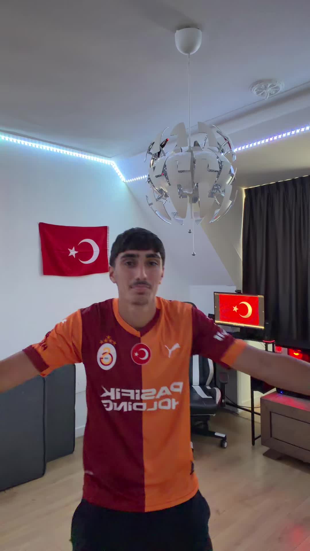 @uzzzijr2
