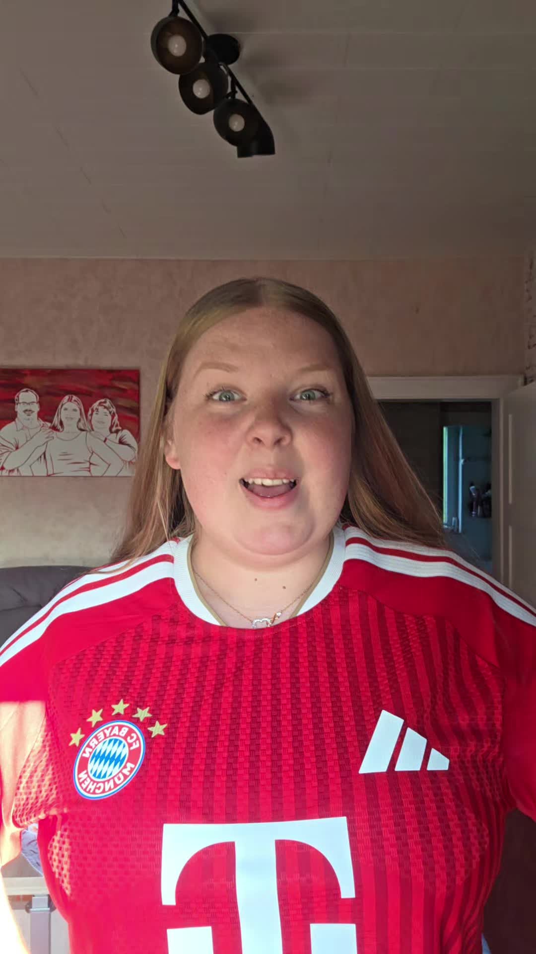 @MiaSanLele