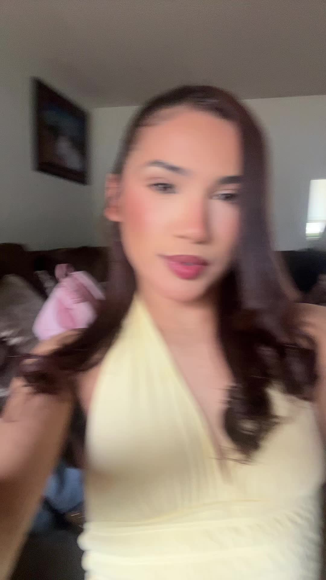 @𐦍