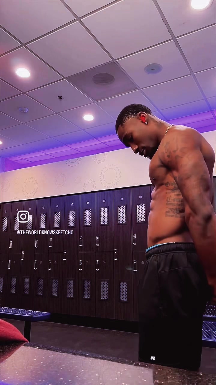 @TheWorldKnowSkeetcho