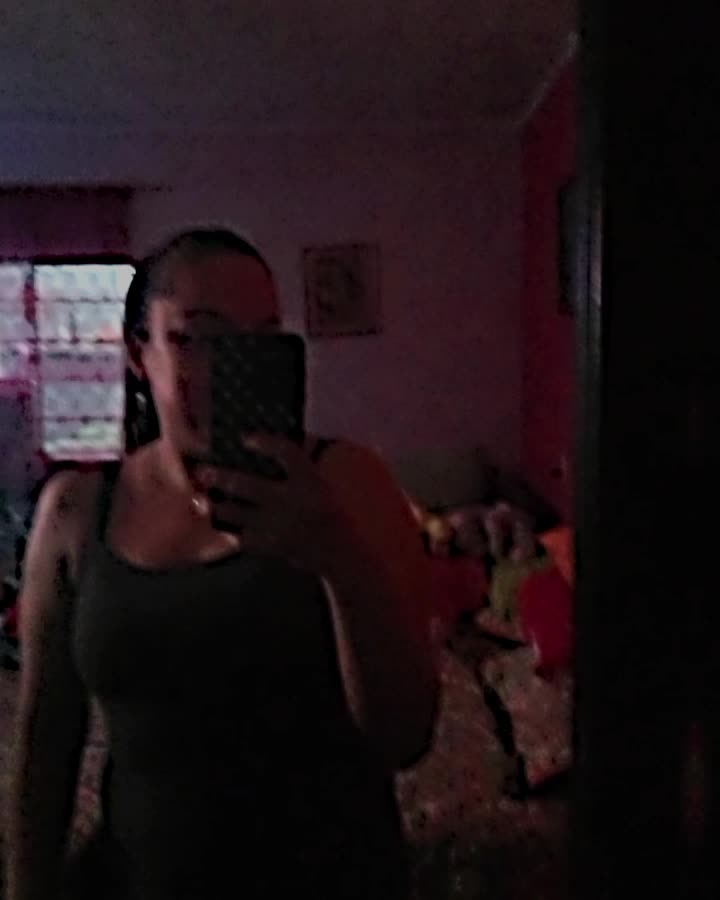 @𝐋𝐚𝐮𝐫𝐚 𝐀𝐫𝐯𝐢𝐳𝐮