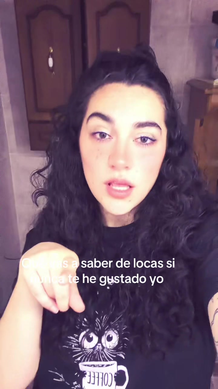 @Valentina