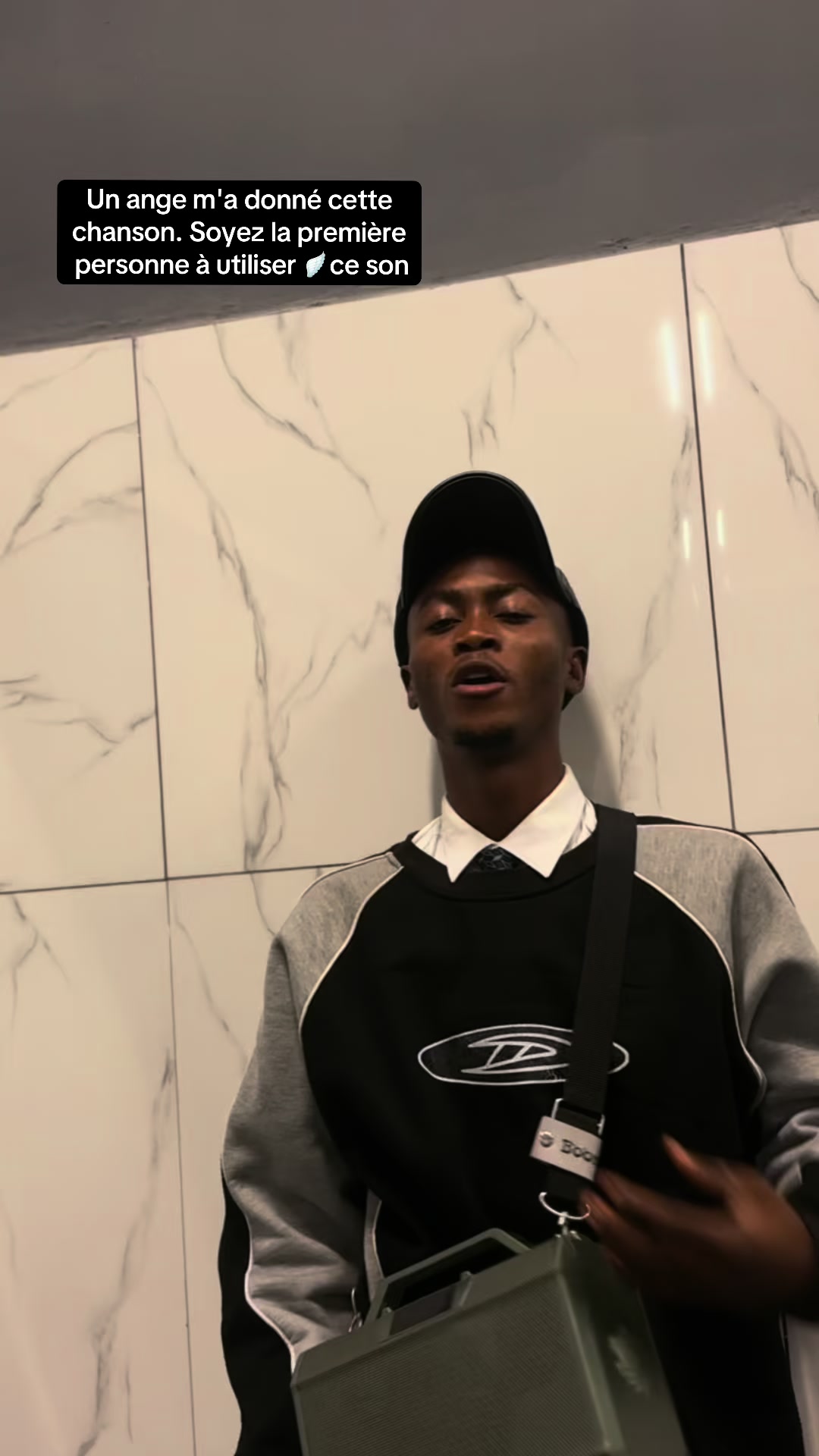 @ℤ𝕚𝕠𝕟 001🐝