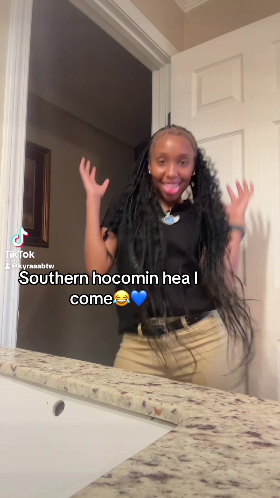 @kyraaa