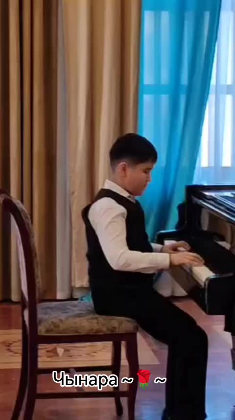 @Чынара ~🌹~