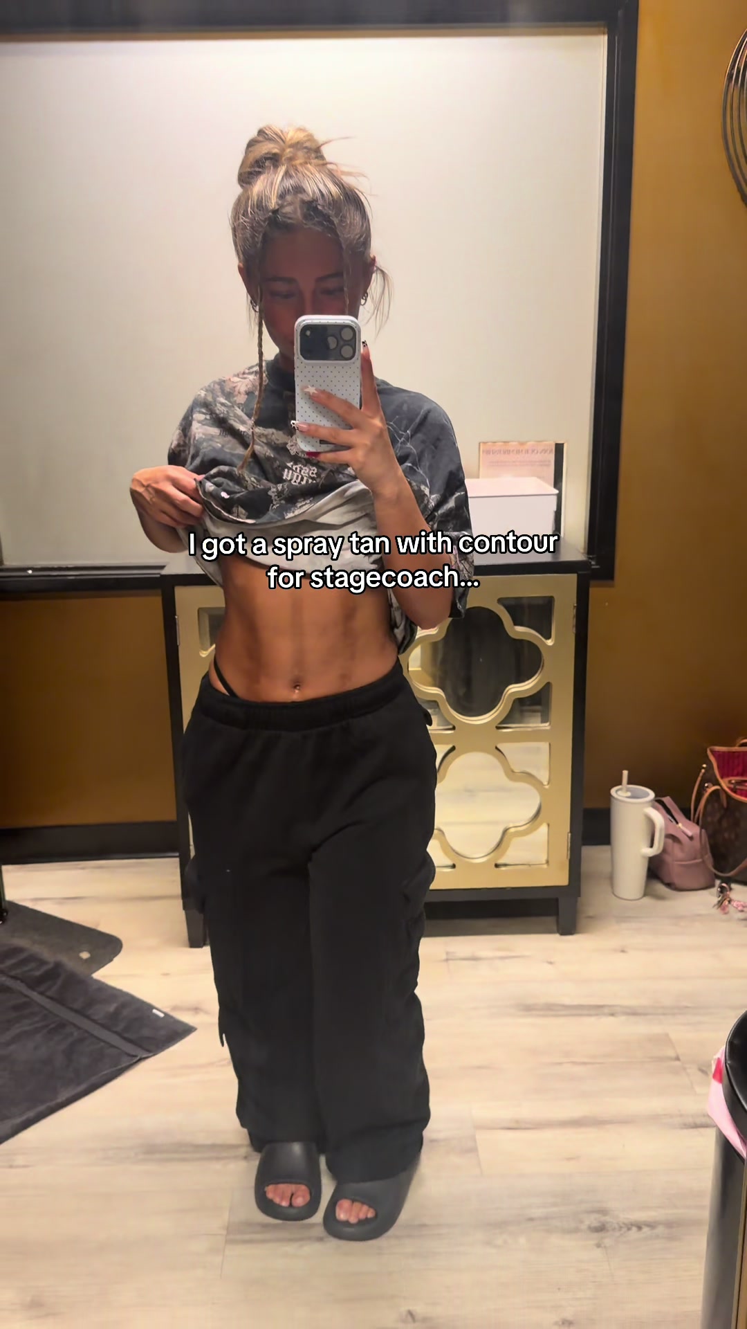 @itsangel_chloe