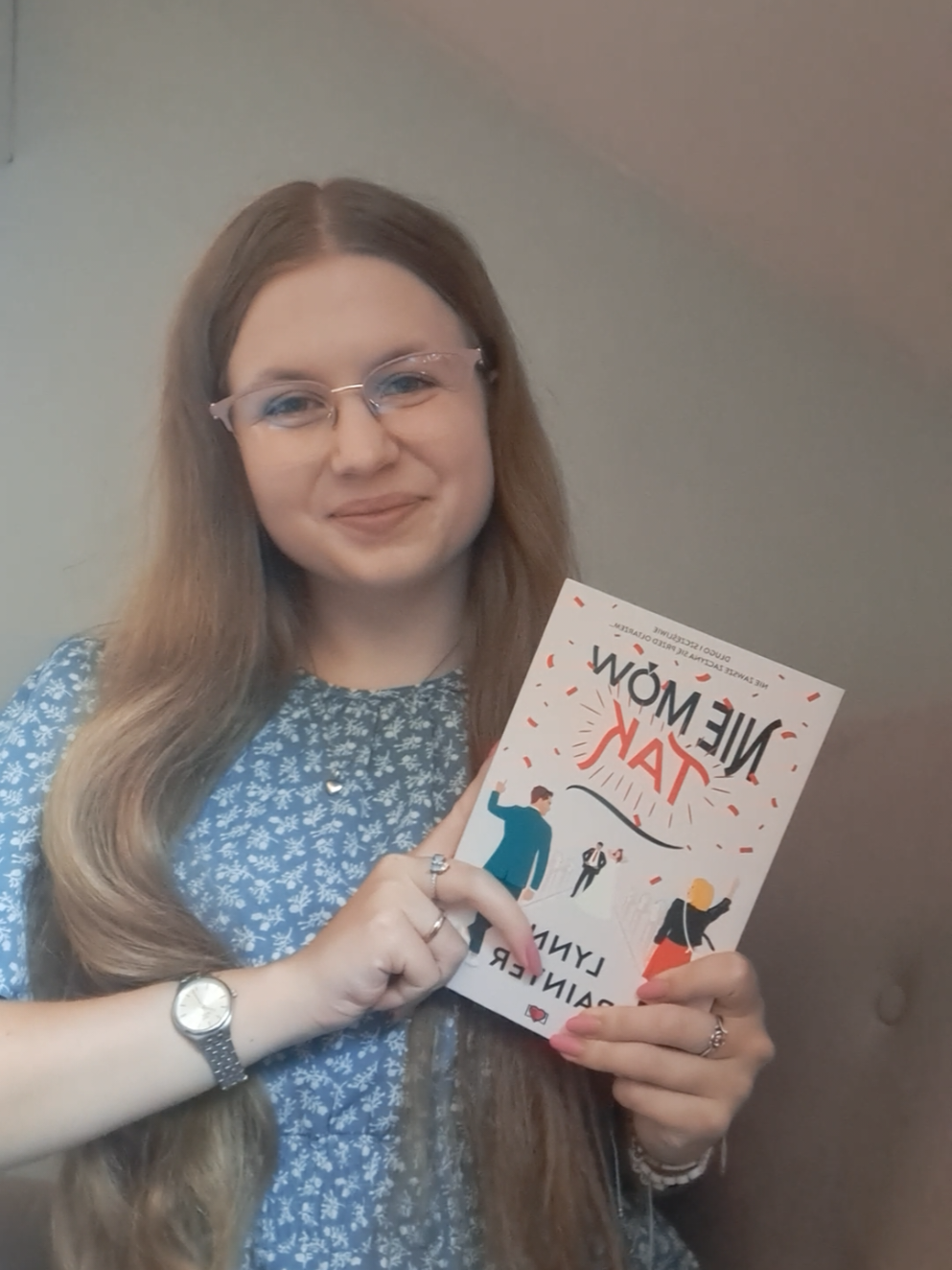 @Lena⸆⸉ | booktok 🎀