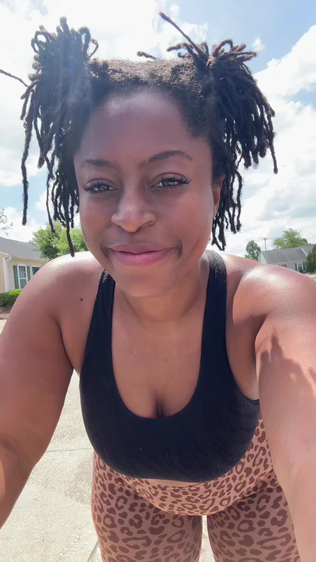 @misspassionfruitmartini
