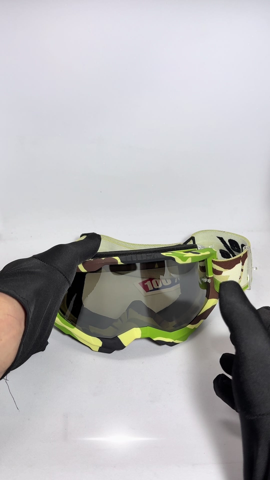 @Lynx Corp Moto X