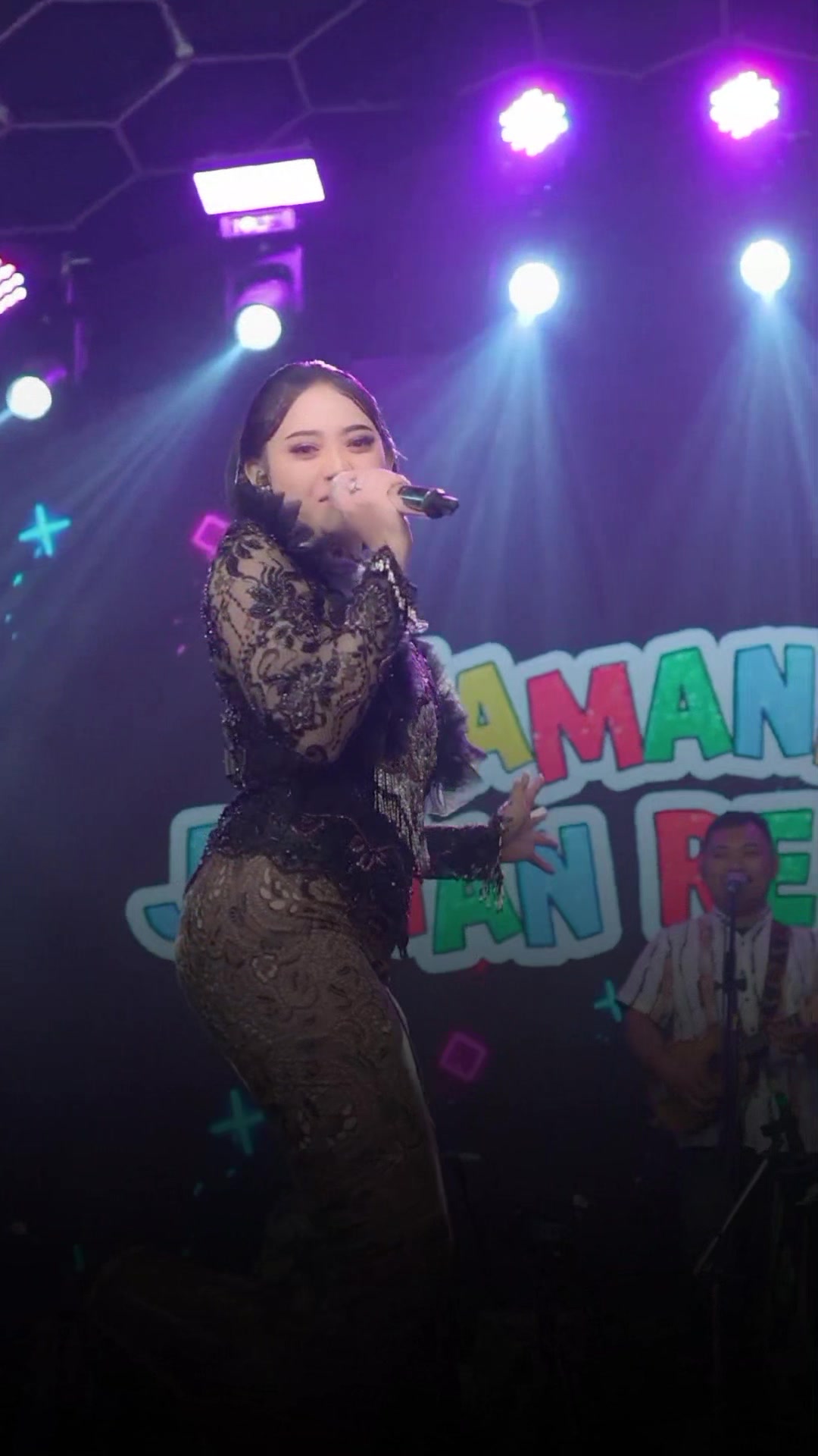 @๐ด๐ฒ๐ป๐ฟ๐ฒ๐ฑ๐ฎ๐ป๐ด๐ฑ๐๐__