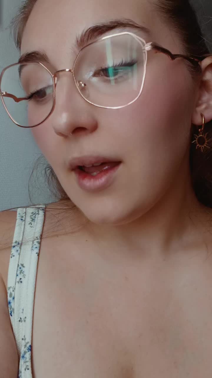 @Hello_Kelly