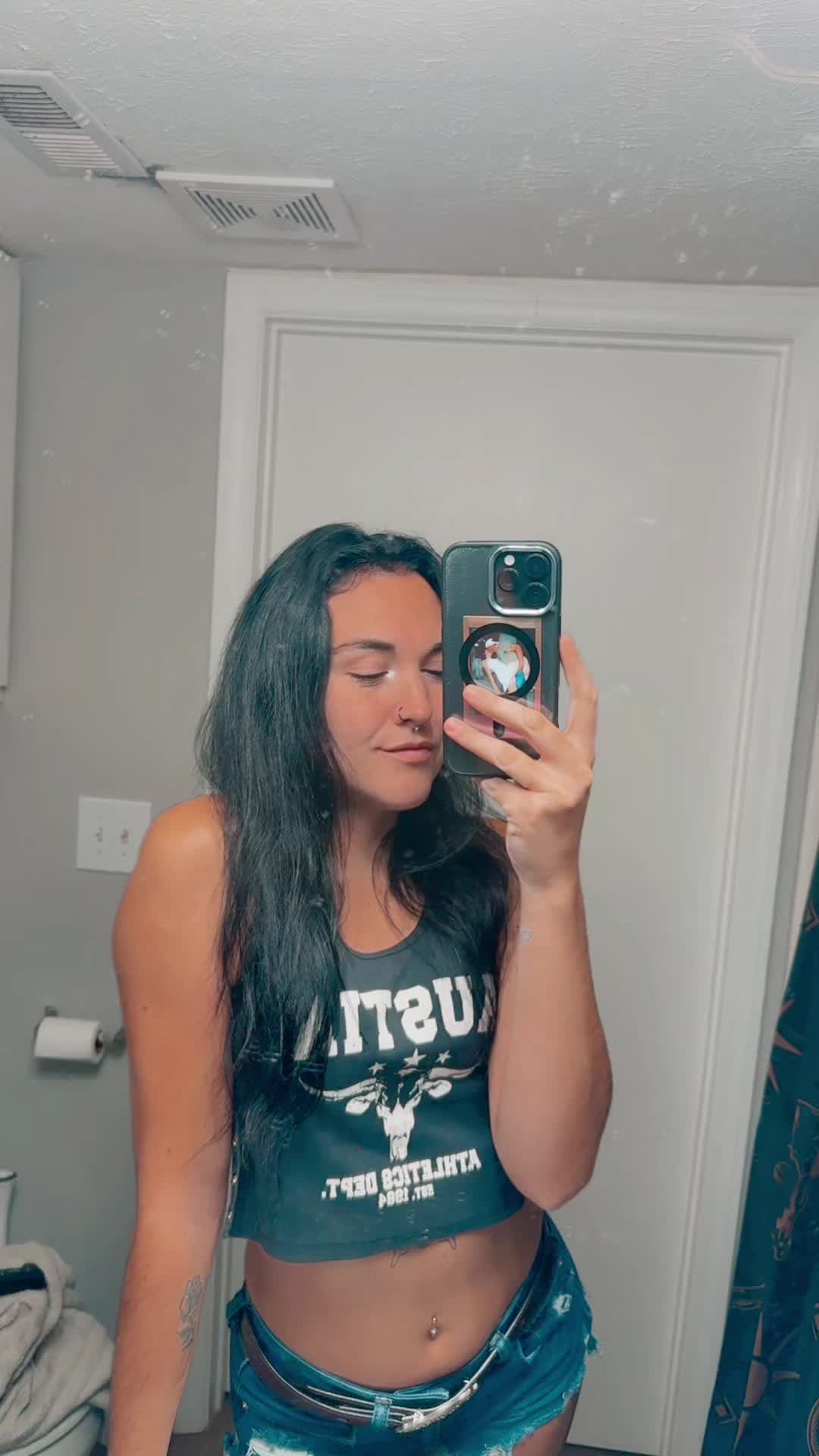 @Kaylachicky🎱🃏