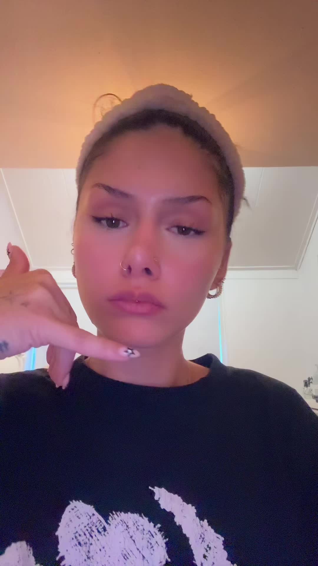 @Kiana