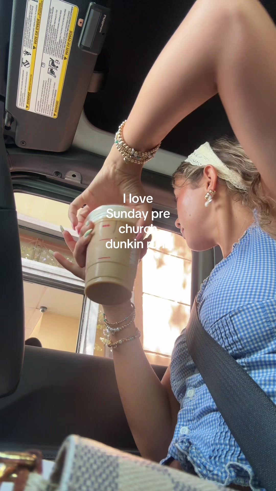 @caroliny