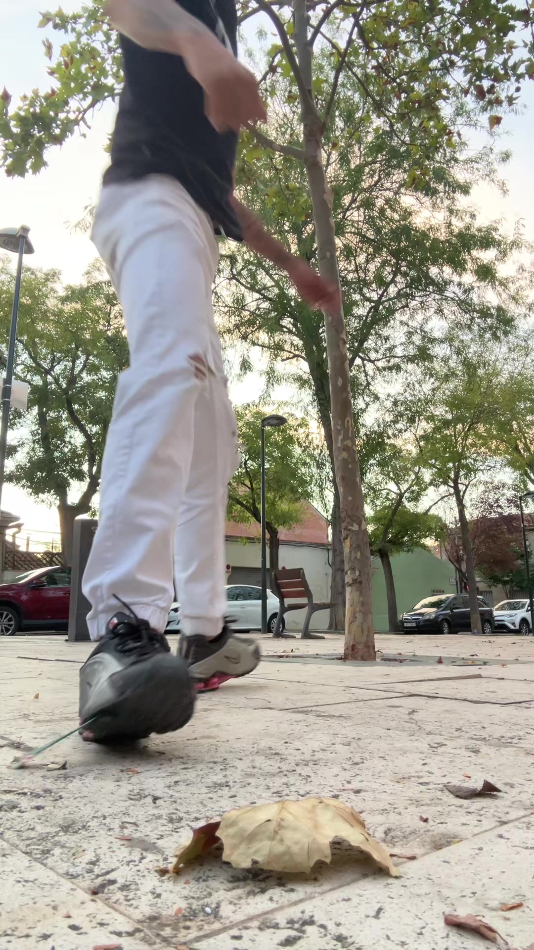 @By.aaron_