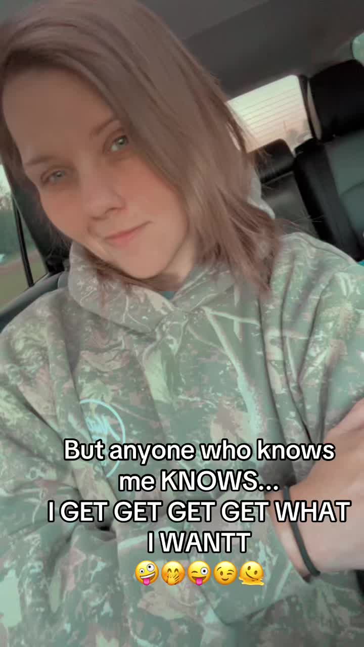 @LaceyNicole