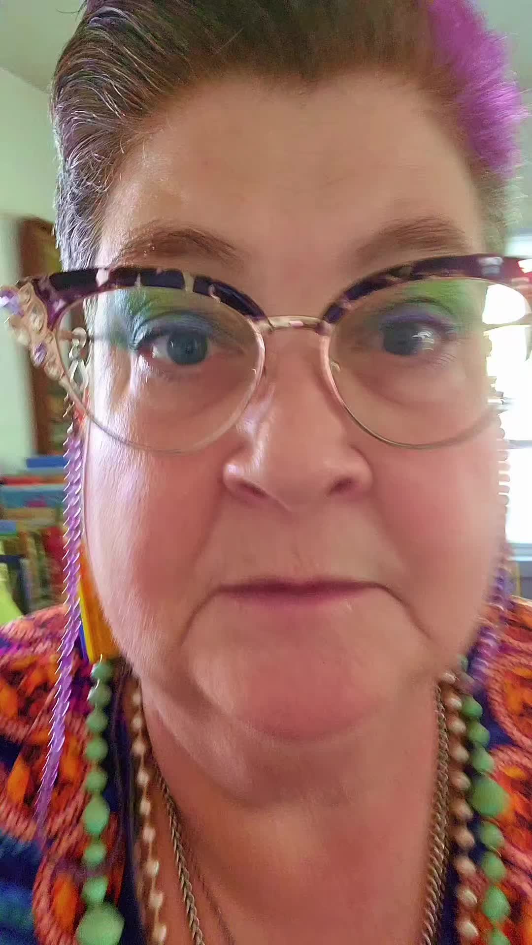 @north_omaha_cat_lady