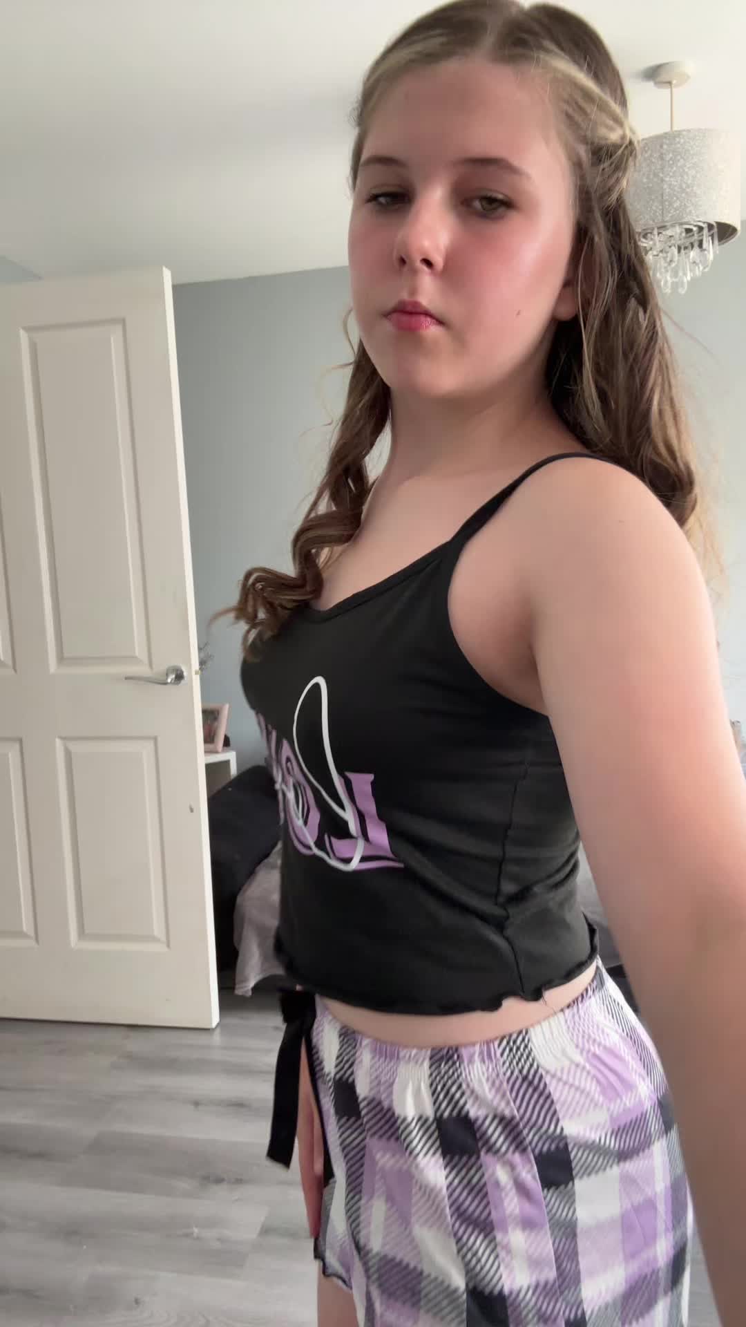 @raerae
