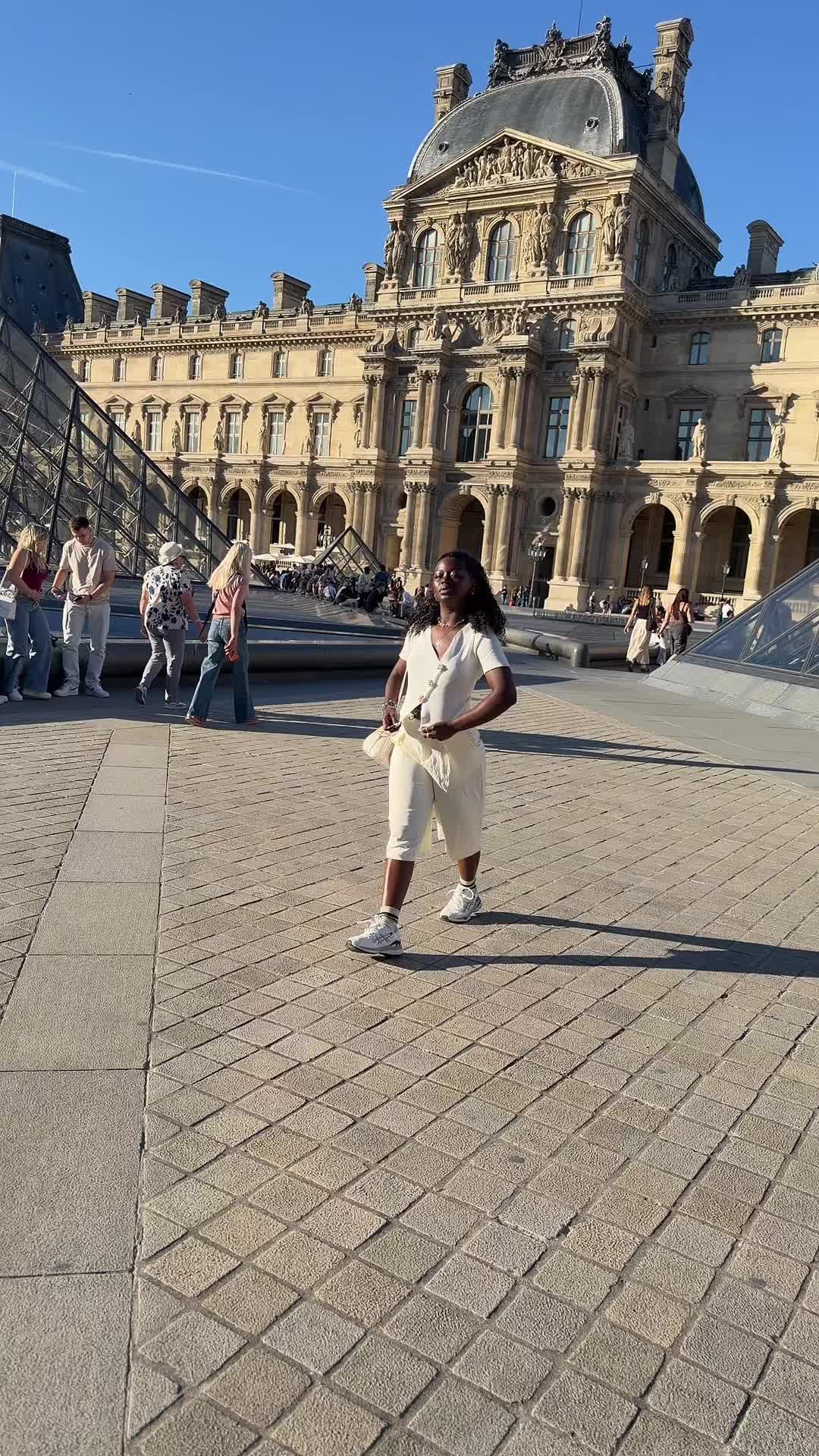 @Sona❤️Saloni🇬🇳