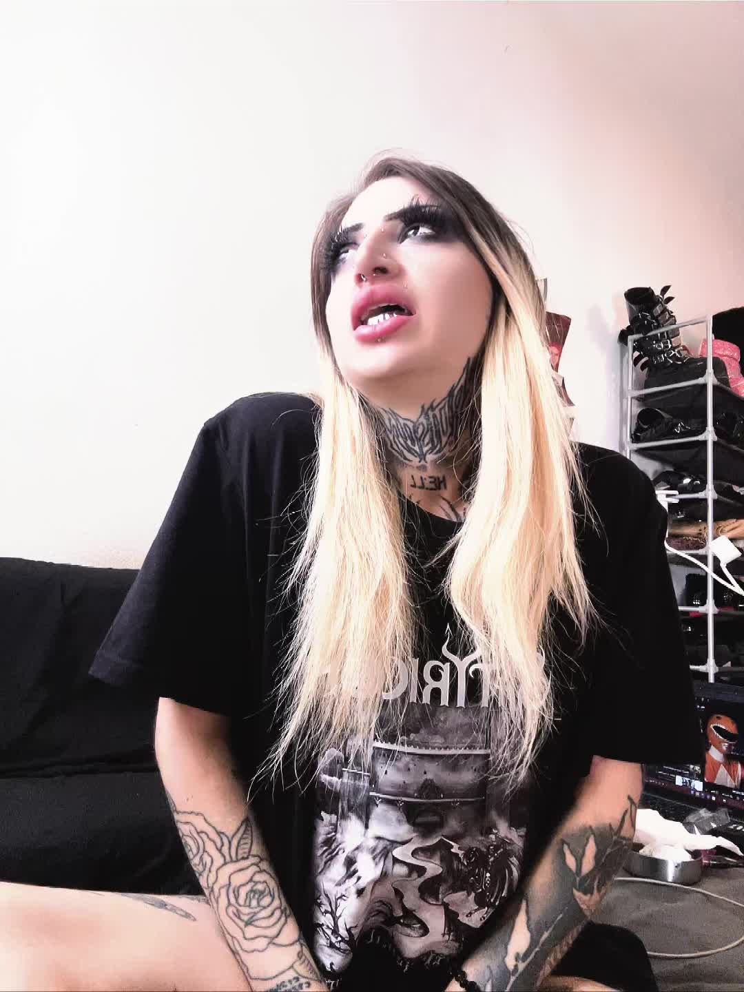 @_psycho____