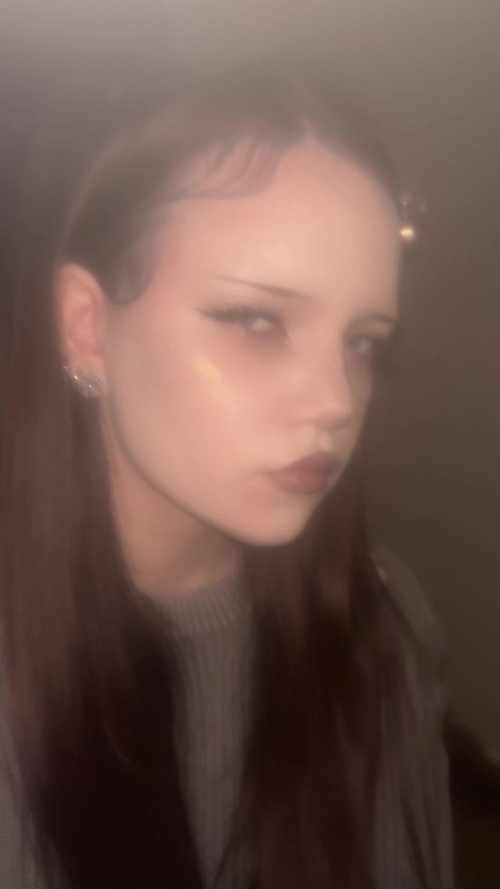 @вдшка 👅