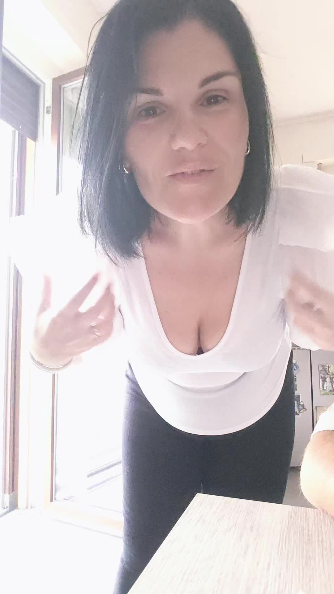 @Mony85_official